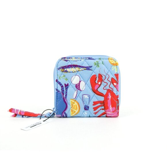 Vera Bradley Seafood Boil Small Zip-Around Cotton Wallet NWT - Picture 1 of 3